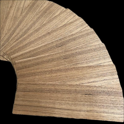 Teak narrow width small-size veneer