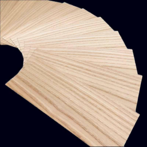 Chestnut narrow-width small-size veneer