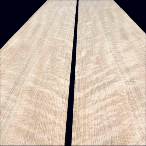 Figured Oak quarter-cut veneer 185 x 24 cm