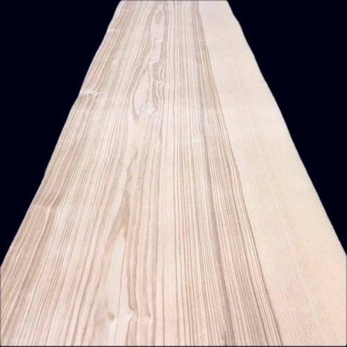 Planche en bois massif frêne brut des deux côtés avec flache