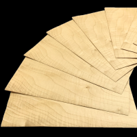 Fumed figured Sycamore small-size veneer