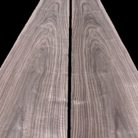 American Walnut Veneers 300 x 31 cm