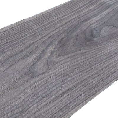 American Walnut Veneers 300 x 37 cm